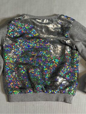 Lola + The Boys Light Gray Sequin Crewneck Girls size 6 Party Vibes Heavy Duty